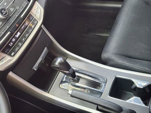 Used 2014 Honda Accord Sport image 19