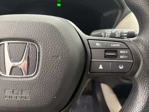 Used 2023 Honda HR-V LX image 26
