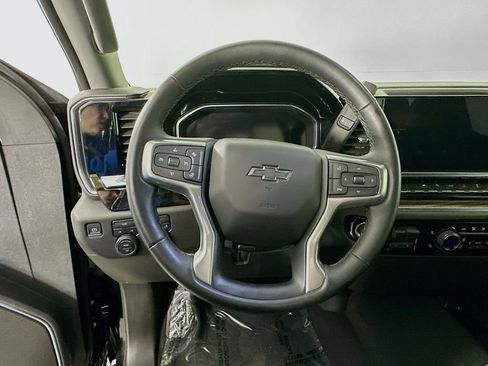 Used 2023 Chevrolet Silverado 1500 RST image 17