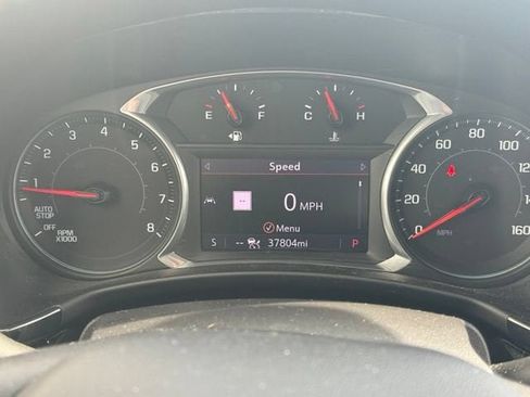 Used 2022 Chevrolet Equinox RS w/ RS Leather Package FWD image 29