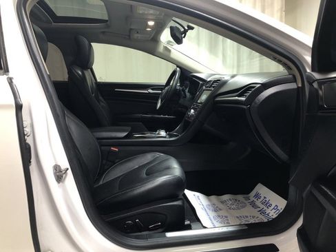 Used 2017 Ford Fusion Titanium image 13
