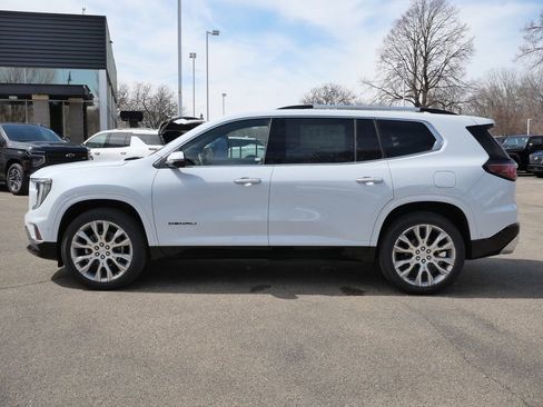 New 2026 GMC Acadia Denali w/ Super Cruise Package AWD/4WD image 7