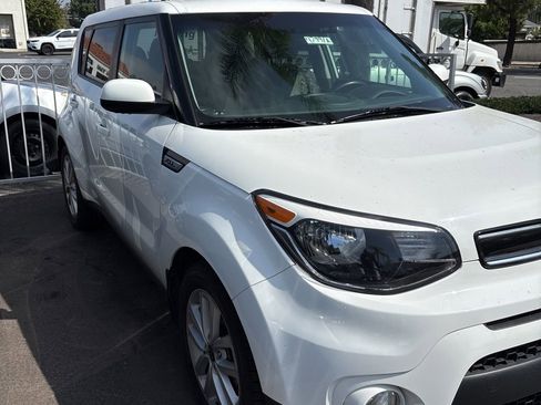 Used 2019 Kia Soul + w/ Audio Package image 2