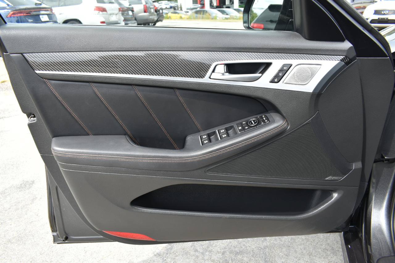 Used 2018 Genesis G80 3.3T Sport RWD image 32