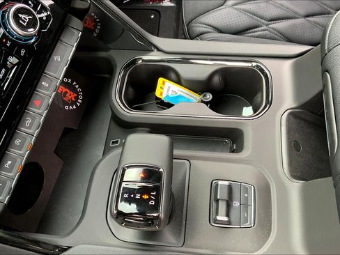 New 2025 GMC Sierra 1500 AT4 w/ AT4 Premium Package image 19