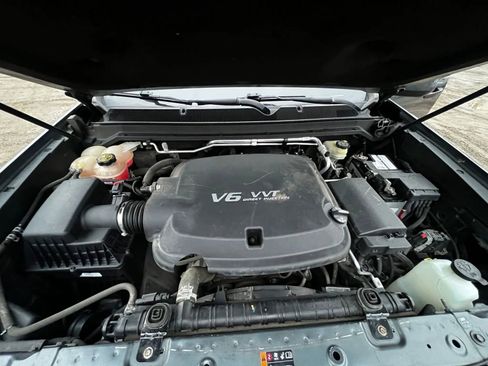 Used 2017 Chevrolet Colorado LT w/ LT Convenience Package image 24