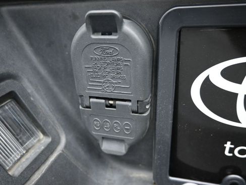 Used 2019 Ford F150 XLT w/ XTR Package image 49