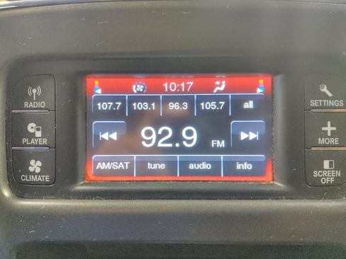 Used 2016 Dodge Journey SXT w/ Comfort/Convenience Group AWD/4WD image 25