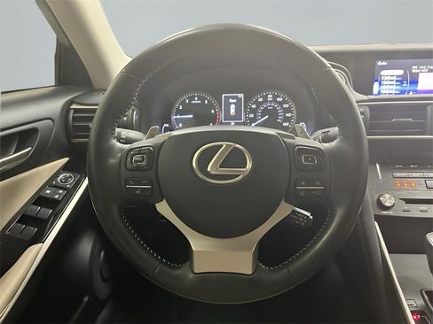 Used 2020 Lexus IS 300 image 15