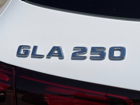 Certified 2026 Mercedes-Benz GLA 250 image 13