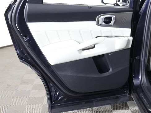 Certified 2023 Kia Sorento SX Prestige AWD/4WD image 28