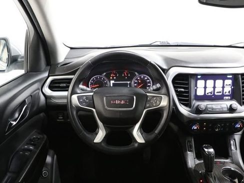 Used 2017 GMC Acadia SLT FWD image 13