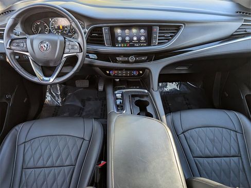 Used 2024 Buick Enclave Avenir image 21