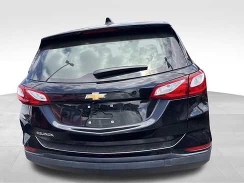 Used 2020 Chevrolet Equinox LS FWD image 10