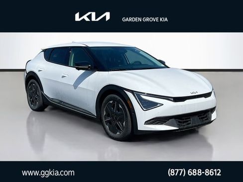 New 2025 Kia EV6 Light image 1