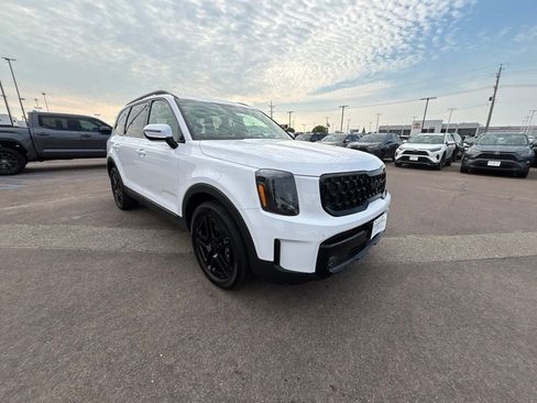 Used 2025 Kia Telluride SX Prestige X-Line AWD/4WD image 3