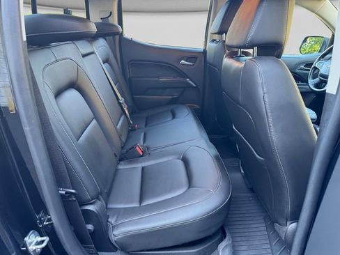 Used 2022 Chevrolet Colorado ZR2 w/ Colorado ZR2 Bison Edition AWD/4WD image 17