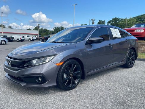 Used 2019 Honda Civic Sport image 3