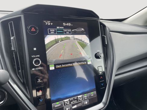 Used 2024 Subaru Crosstrek 2.5i Limited w/ Crosstrek Mirror Package image 3