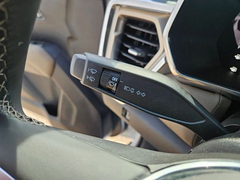 Used 2026 GMC Canyon Denali AWD/4WD image 14