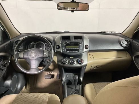 Used 2011 Toyota RAV4 4WD image 16