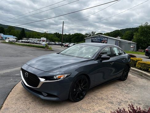 Used 2023 MAZDA MAZDA3 s AWD/4WD image 3