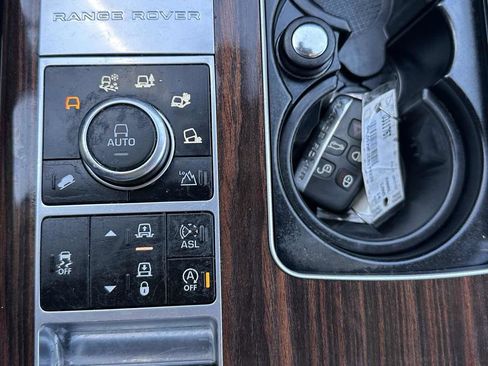 Used 2014 Land Rover Range Rover HSE AWD/4WD image 41