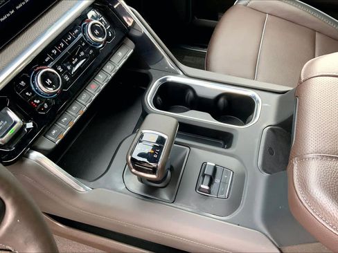 Used 2024 GMC Sierra 1500 Denali w/ Technology Package image 17