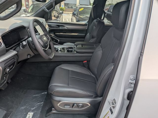 New 2026 Jeep Grand Wagoneer Limited AWD/4WD image 9