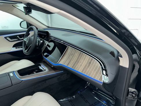 New 2027 Mercedes-Benz E 450 4MATIC Sedan image 26
