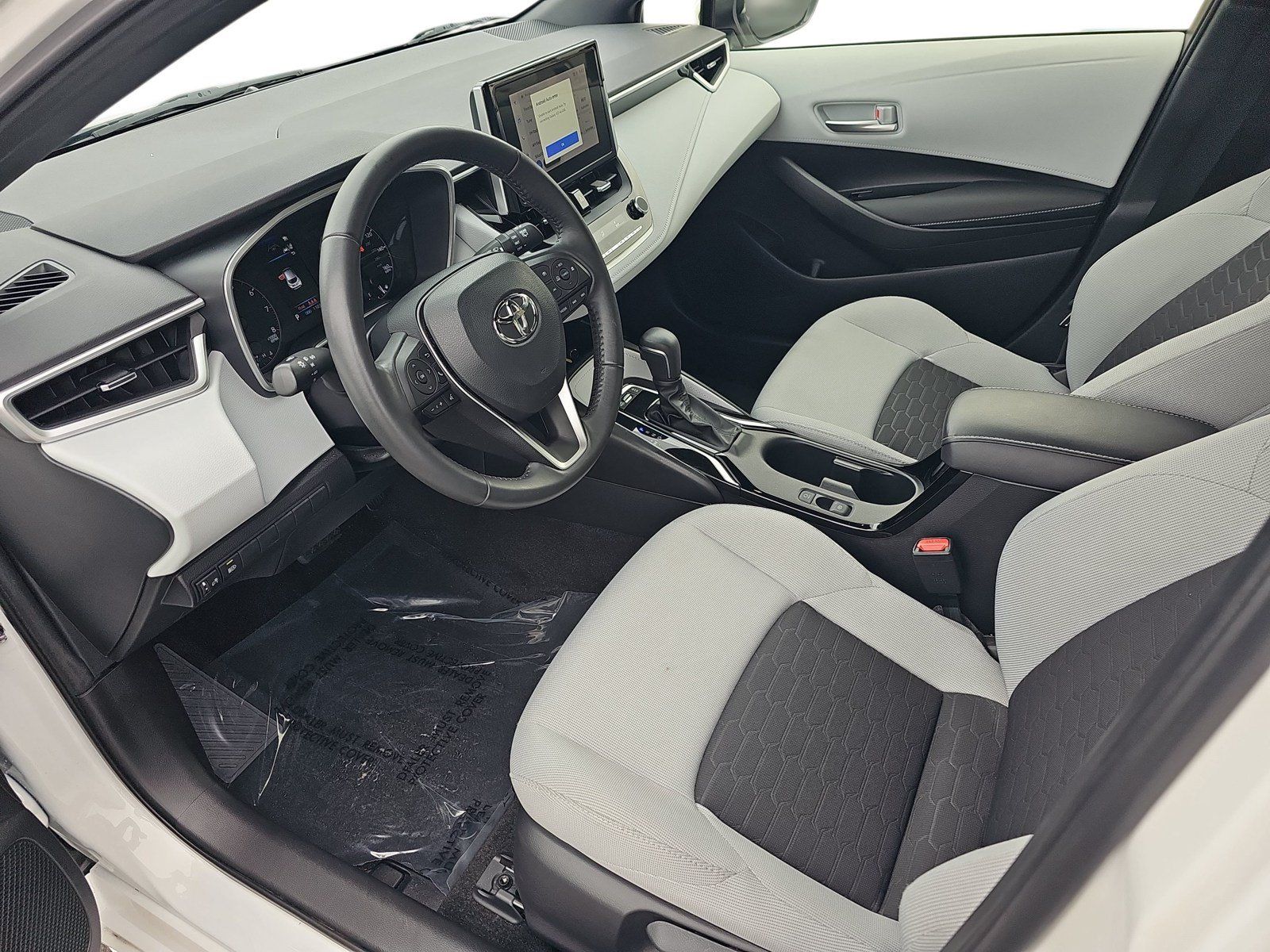 Used 2023 Toyota Corolla SE FWD image 13