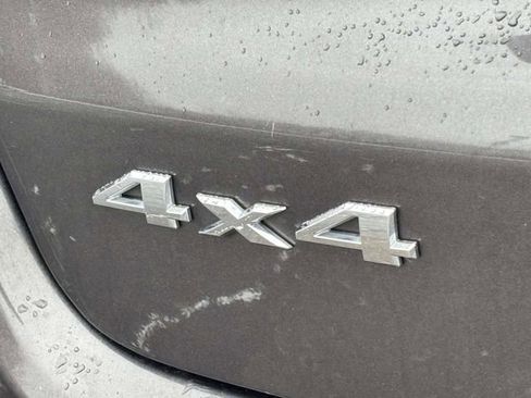 Used 2024 Jeep Compass Latitude image 35