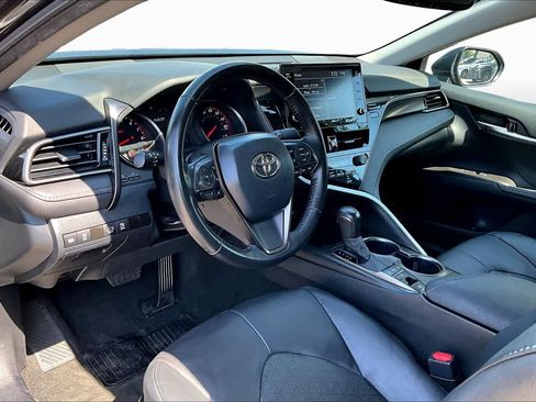 Used 2024 Toyota Camry XSE FWD image 18
