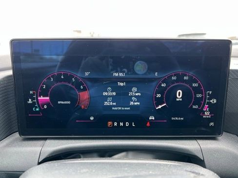 Used 2025 Ford Mustang Coupe image 13