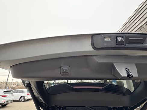 Used 2025 Chevrolet TrailBlazer RS w/ Convenience Package image 6