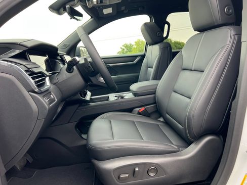 New 2026 GMC Acadia Elevation w/ Black Edition AWD/4WD image 4