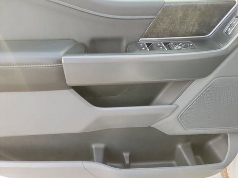 Used 2022 Ford F150 XLT w/ Equipment Group 302A High image 17