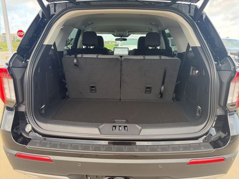 New 2026 Ford Explorer Active image 24