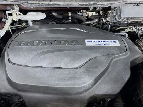 Used 2016 Honda Pilot Elite image 37