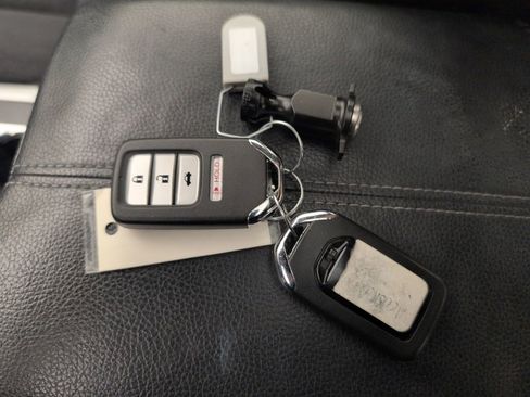 Used 2015 Honda Accord EX image 35
