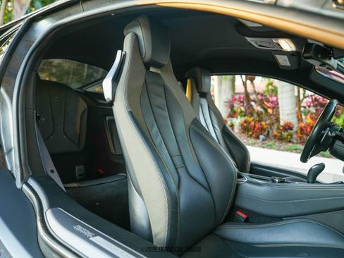 Used 2017 BMW i8 image 40