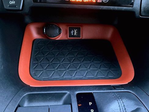 Used 2024 Toyota RAV4 Adventure image 32