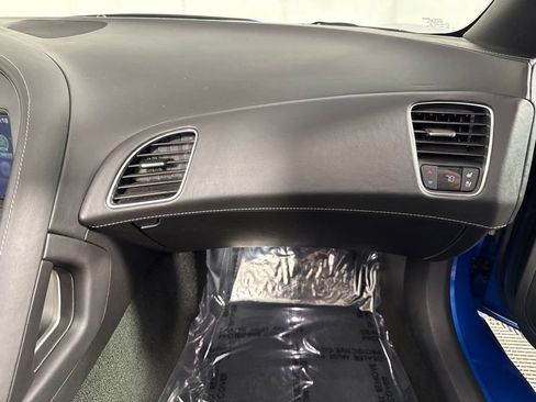Used 2014 Chevrolet Corvette Stingray Convertible w/ 3LT Preferred Equipment Group RWD image 17