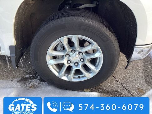 Used 2022 Chevrolet Silverado 1500 LT image 30