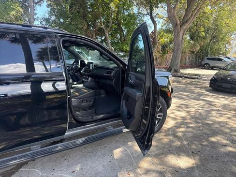 Used 2023 GMC Yukon AT4 w/ Max Trailering Package image 12