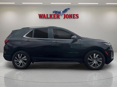 Used 2023 Chevrolet Equinox Premier image 8
