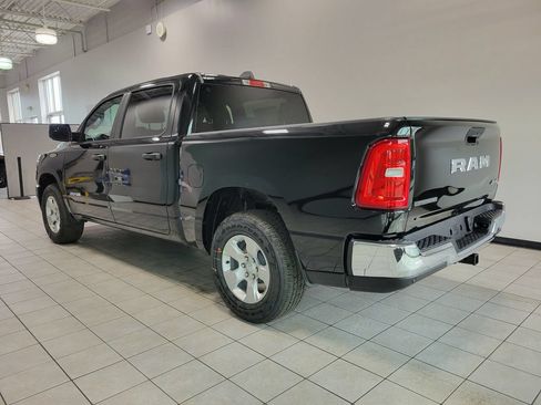 New 2026 RAM 1500 Big Horn AWD/4WD image 5