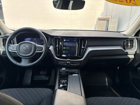 Certified 2023 Volvo XC60 B5 Core image 15