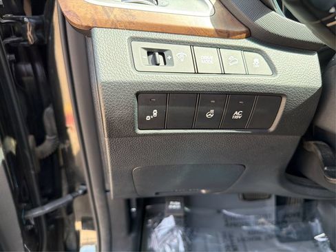Used 2019 Hyundai Santa Fe XL FWD image 19