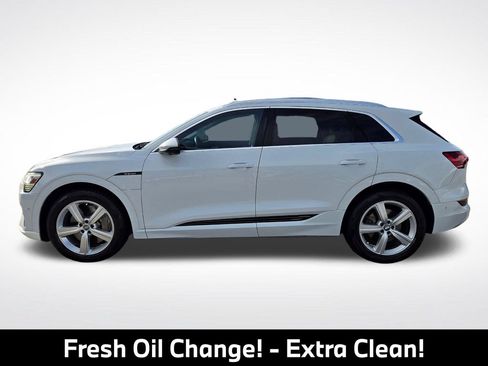 Used 2019 Audi e-tron Premium Plus AWD/4WD image 4